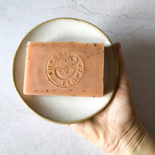 Load image into Gallery viewer, Stoneware Soap Dish