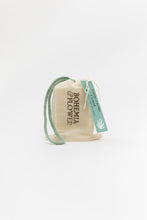 Load image into Gallery viewer, Coast Soap on a Rope – Invigorating Sea Kelp &amp; Fennel Shower Bar
