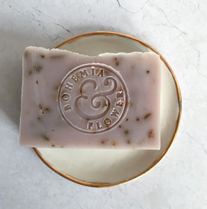 Handmade white porcelain soap dish with gold lustre rim and mountain lavender & sweet fennel bar soap